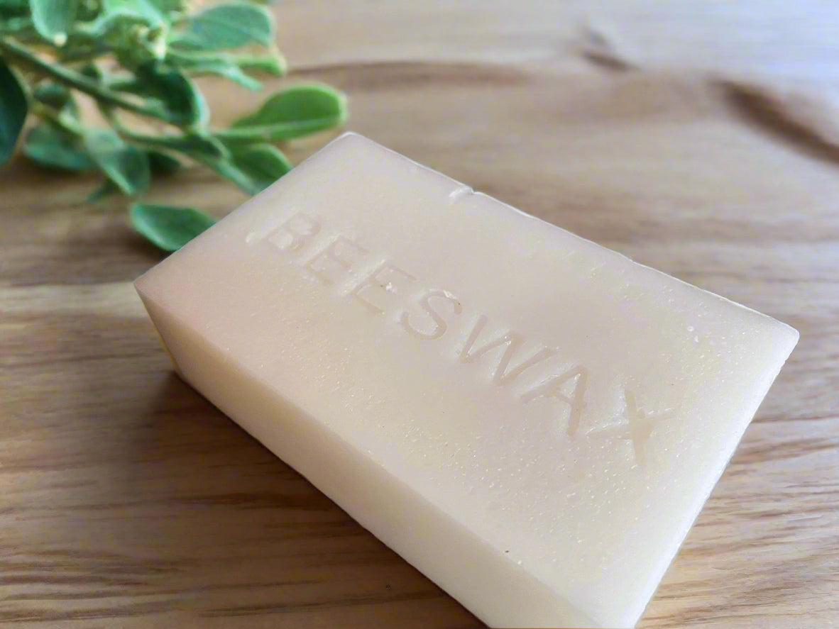 Lemon Vanilla Bliss Beeswax Candle | Extract & Organic Essential Oil Infused