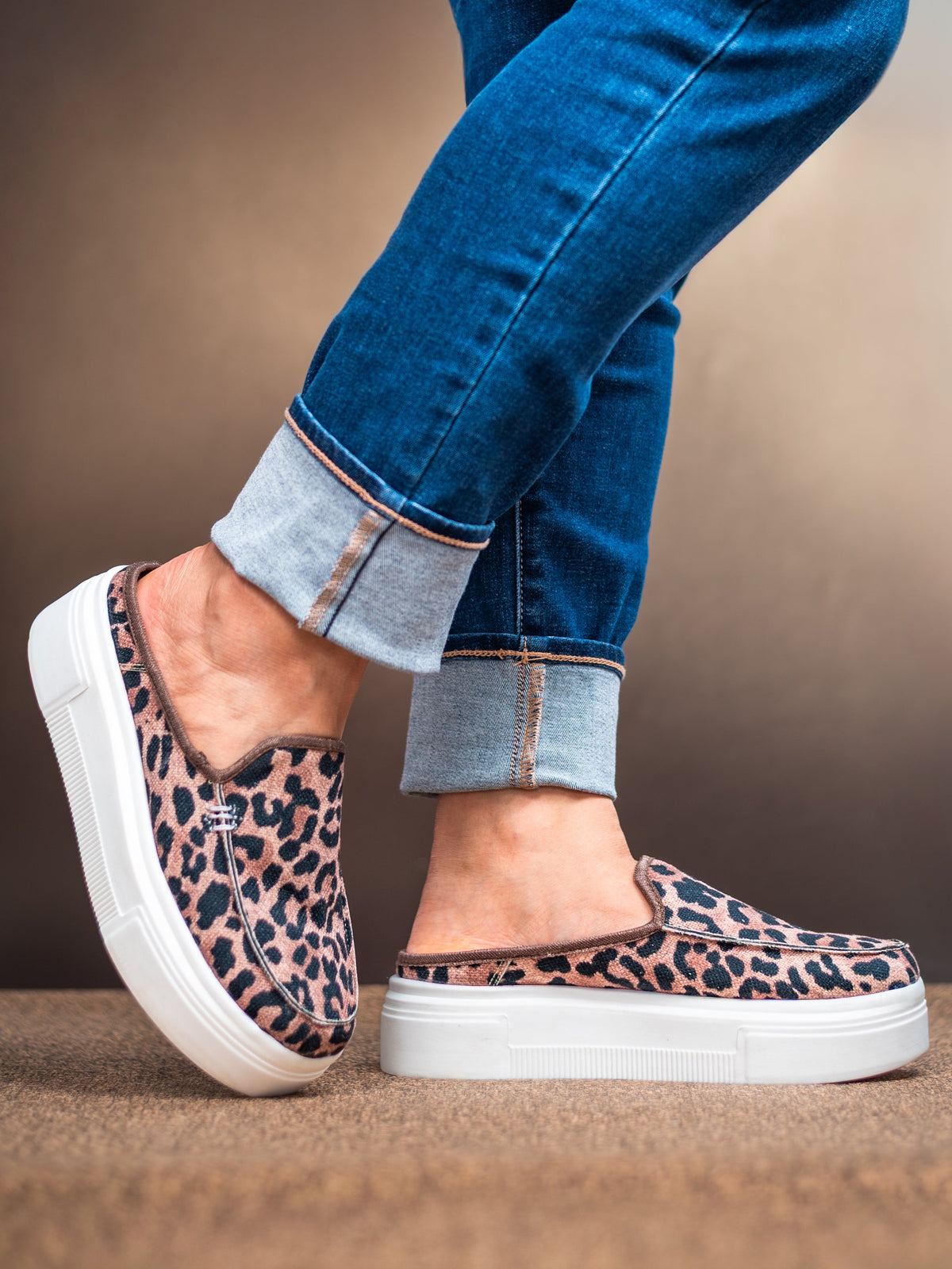 EMILY Leopard