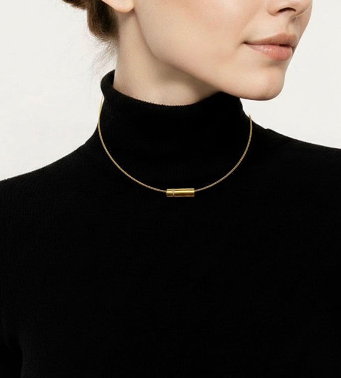 PT080B B.Tiff Black Pavé Rouleau Pendant