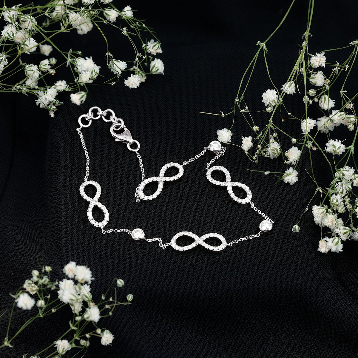Lab Grown Diamond Infinity Bracelet for Women