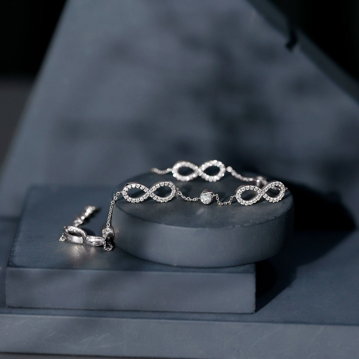 Lab Grown Diamond Infinity Bracelet for Women