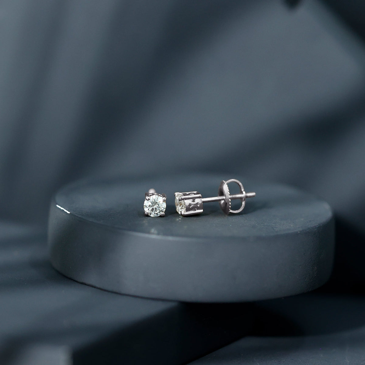 Brilliant Cut Diamond Solitaire Stud Earrings in Prong Setting