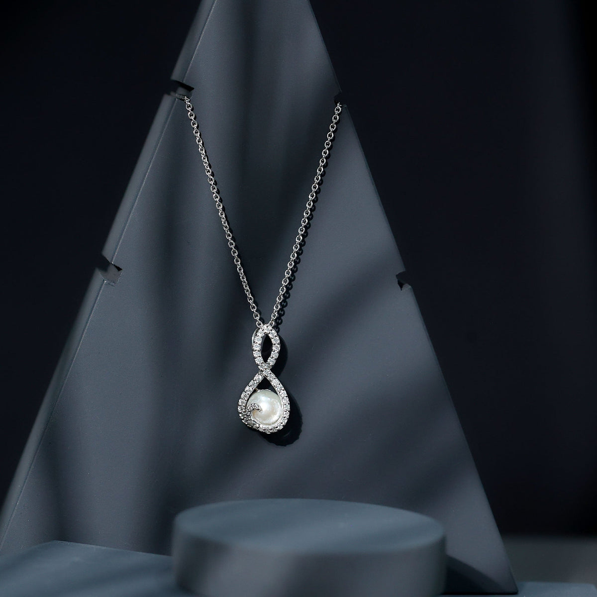 Designer Freshwater Pearl and Moissanite Infinity Necklace With Chain