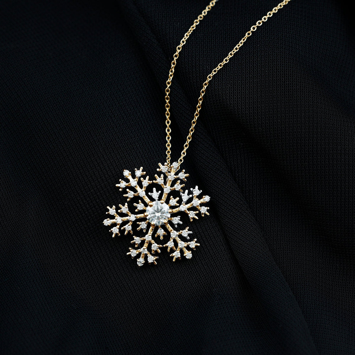 Lab Grown Diamond Snowflake Winter Necklace