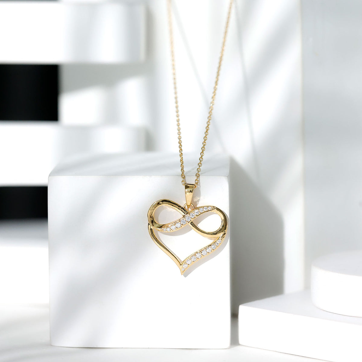 Certified Lab Grown Diamond Infinity Heart Necklace For Women