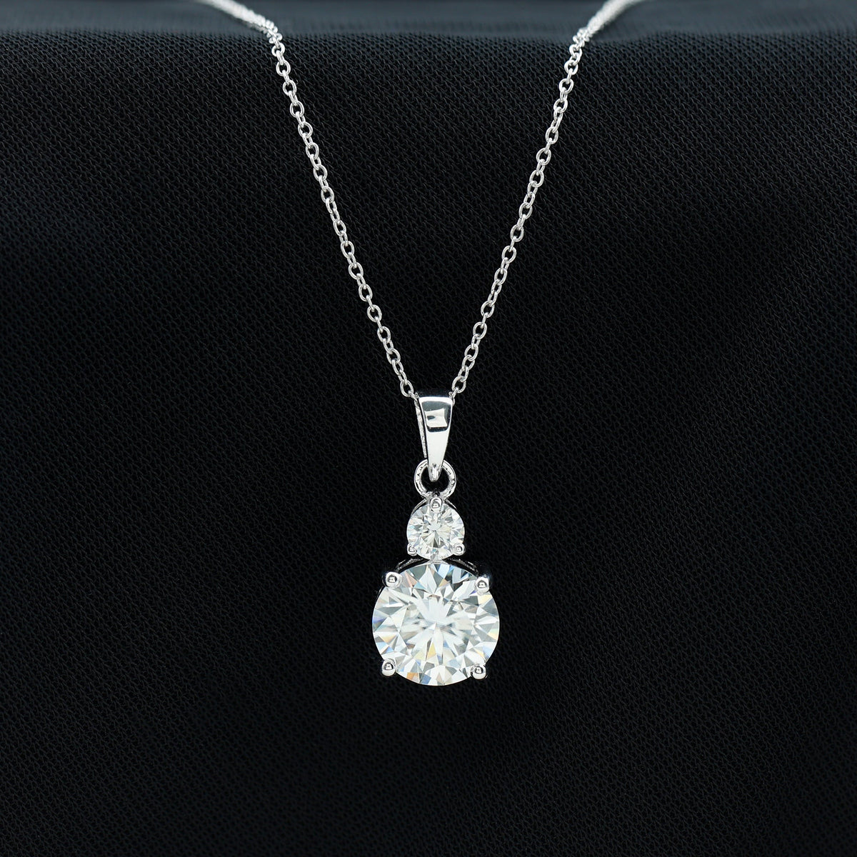 Certified 3 Carat Lab Grown Diamond Pendant Necklace For Women