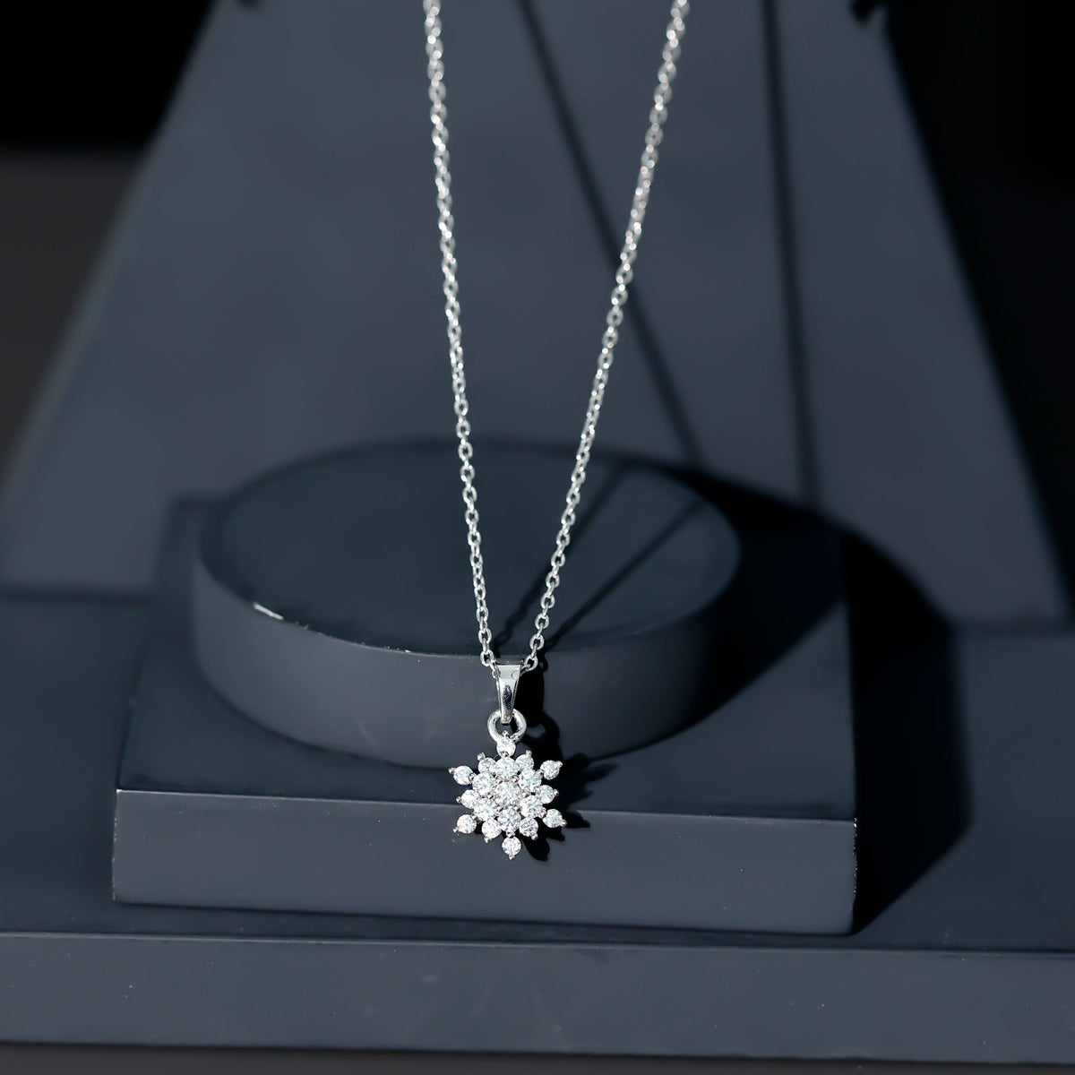 Certified Lab Grown Diamond Snowflake Necklace For Women