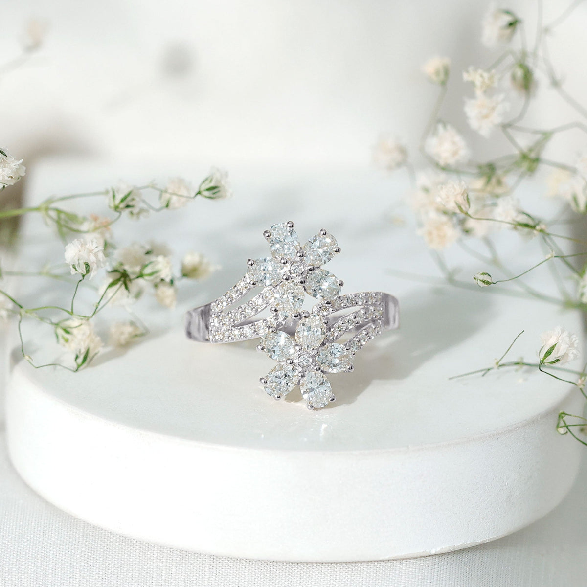 Certified Lab Grown Diamond Flower Engagement Ring For Women