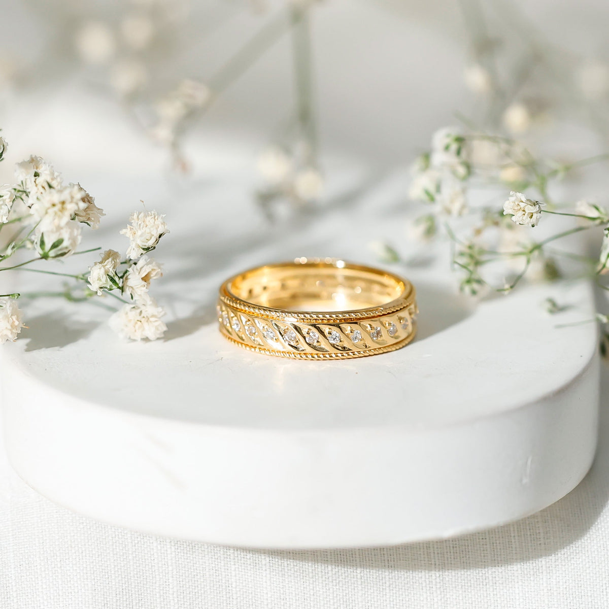 Diamond Twisted Rope Wedding Band Ring