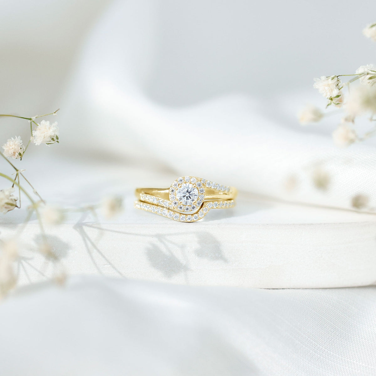 Certified Diamond Engagement Ring with Wedding Band