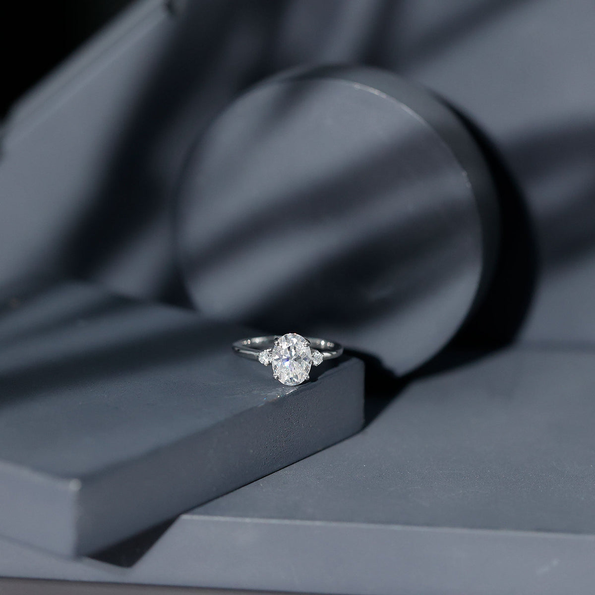 Certified 1 Carat Oval Lab Grown Diamond Engagement Ring for Women