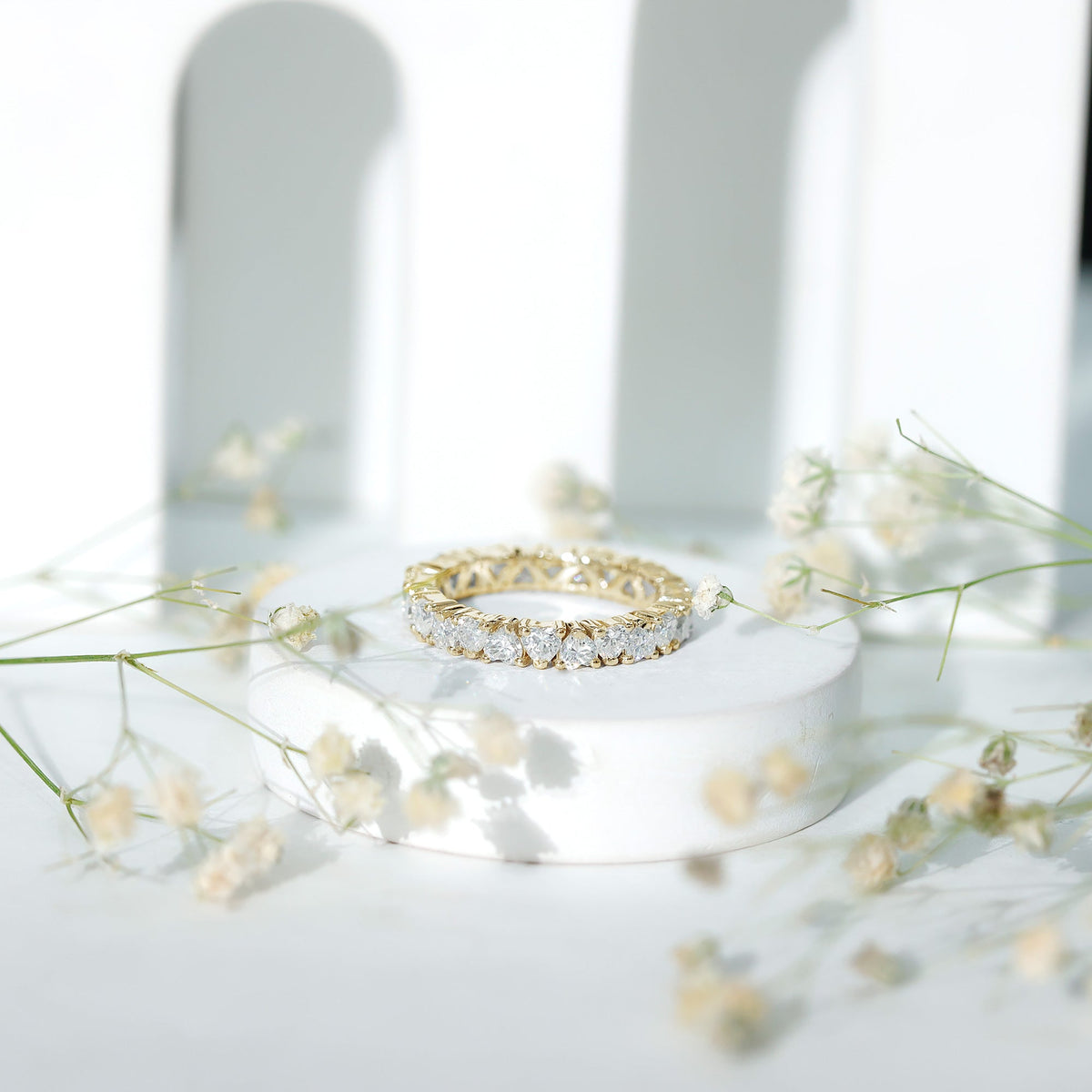 Claw Set Moissanite Heart Wedding Band for Women