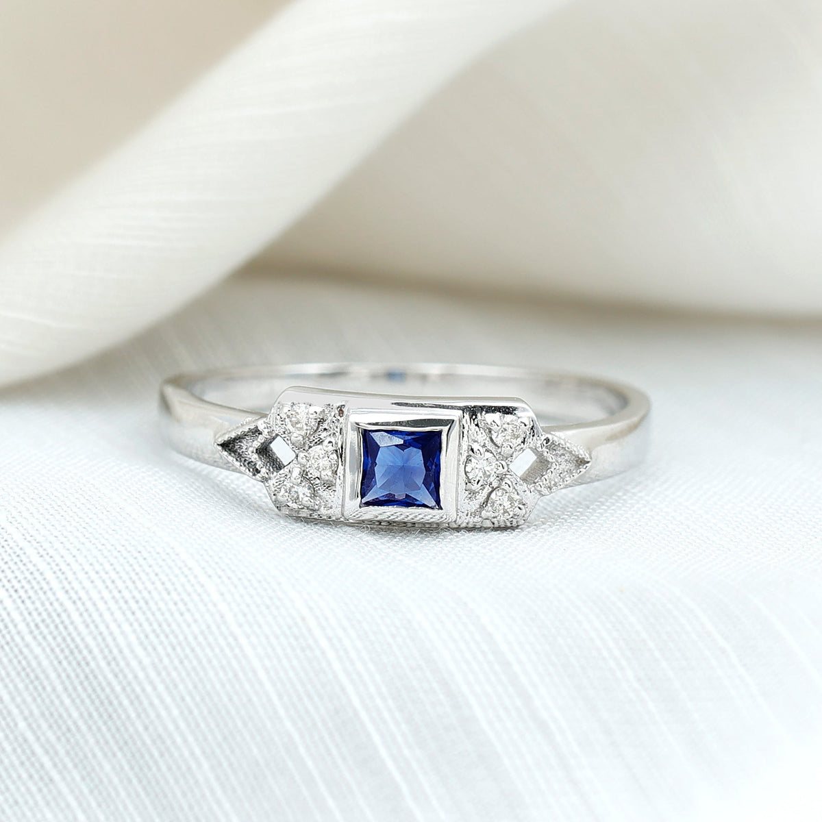 Art Deco Inspired Princess Cut Lab Grown Blue Sapphire Ring with Diamond