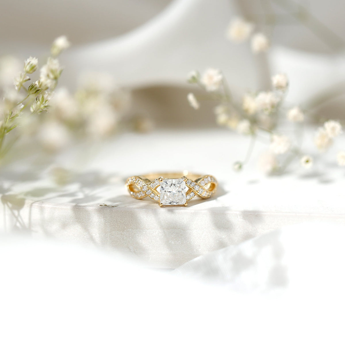 Lab Grown Diamond Princess Cut Engagement Ring For Her