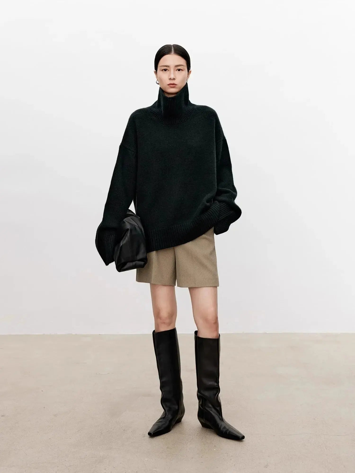 Luxurious Pure Cashmere Turtleneck Sweater