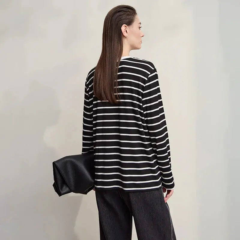 Women's Striped Long-Sleeve Knit T-Shirt