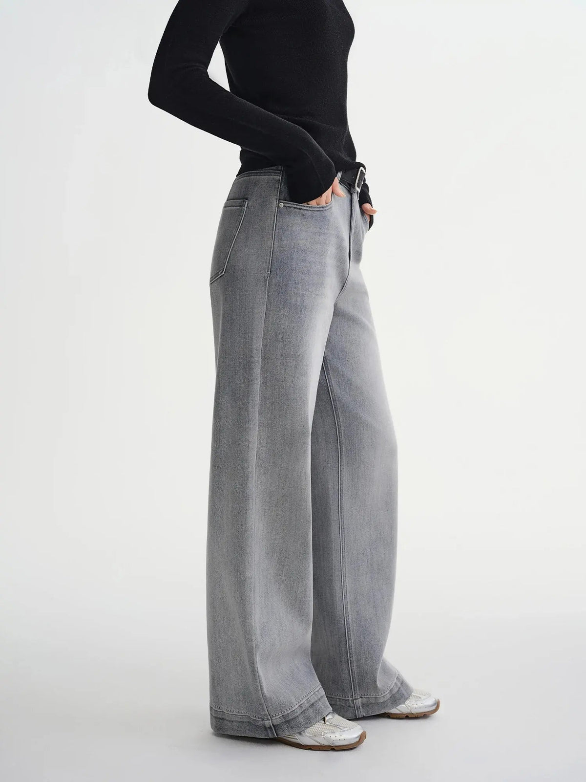Perfect Stretch High-Waist Straight Leg Jeans for Plus Sizes