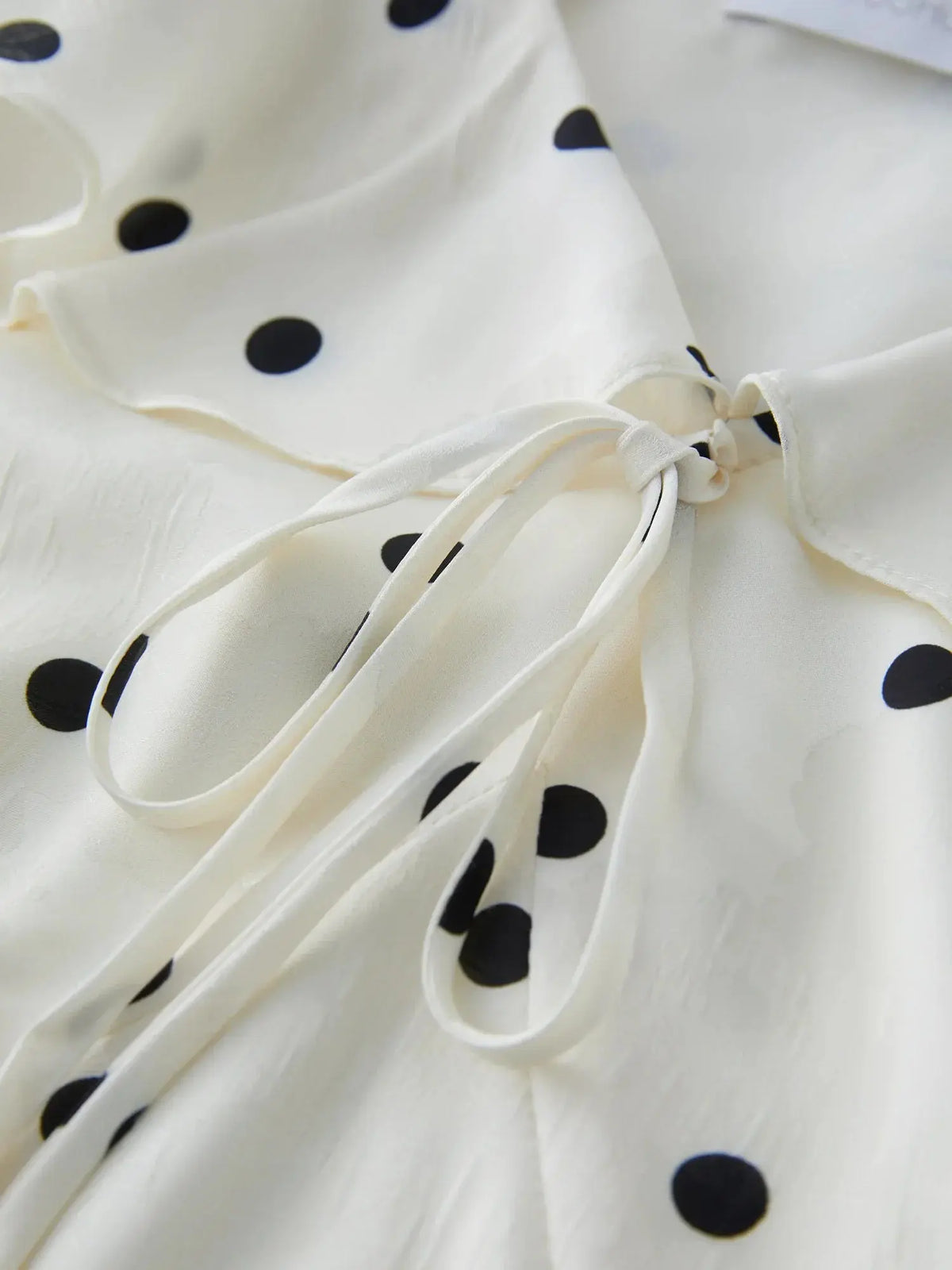Elegant Polka Dot Sweetheart Dress