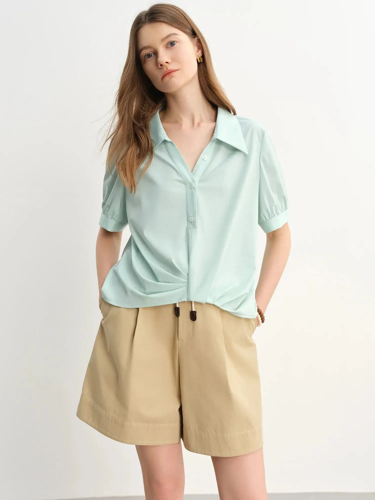 Short-Sleeved Pleated Top, Asymmetrical Hem