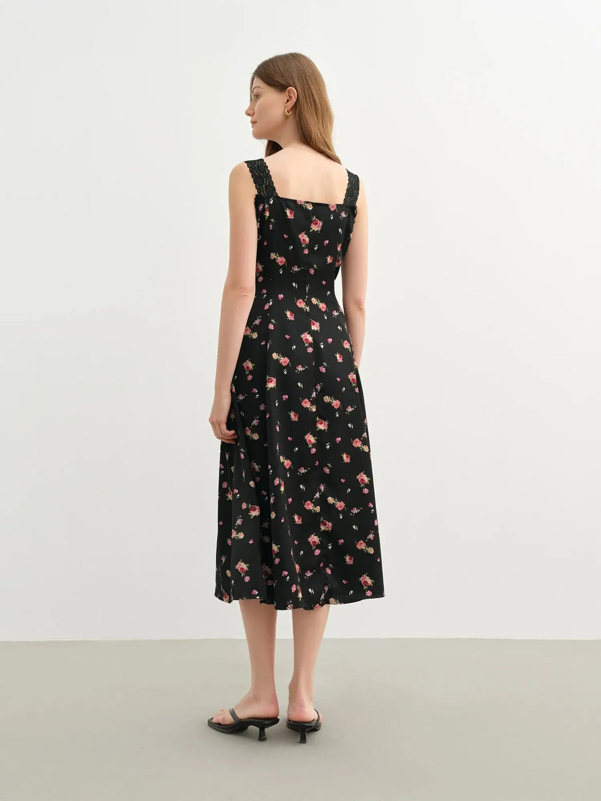 Elegant Plus-Size Strapless Lace Dress