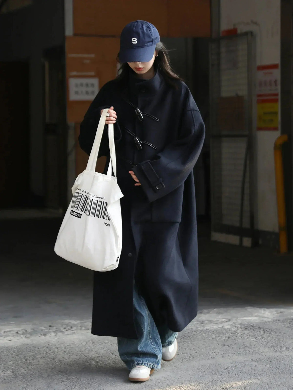 Women's Retro Wool Overcoat: Loose Fit Korean Winter Style