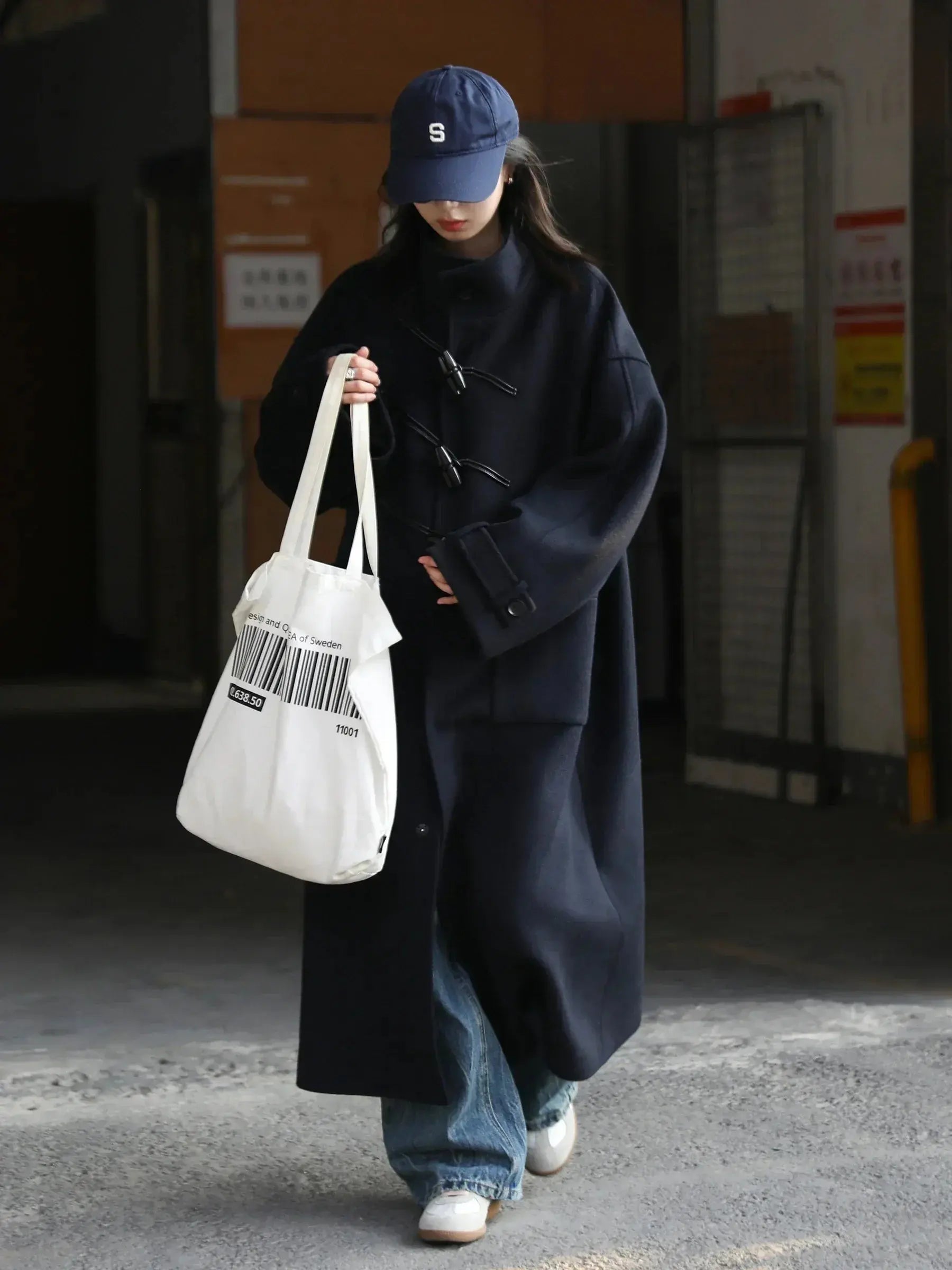 Women's Retro Wool Overcoat: Loose Fit Korean Winter Style