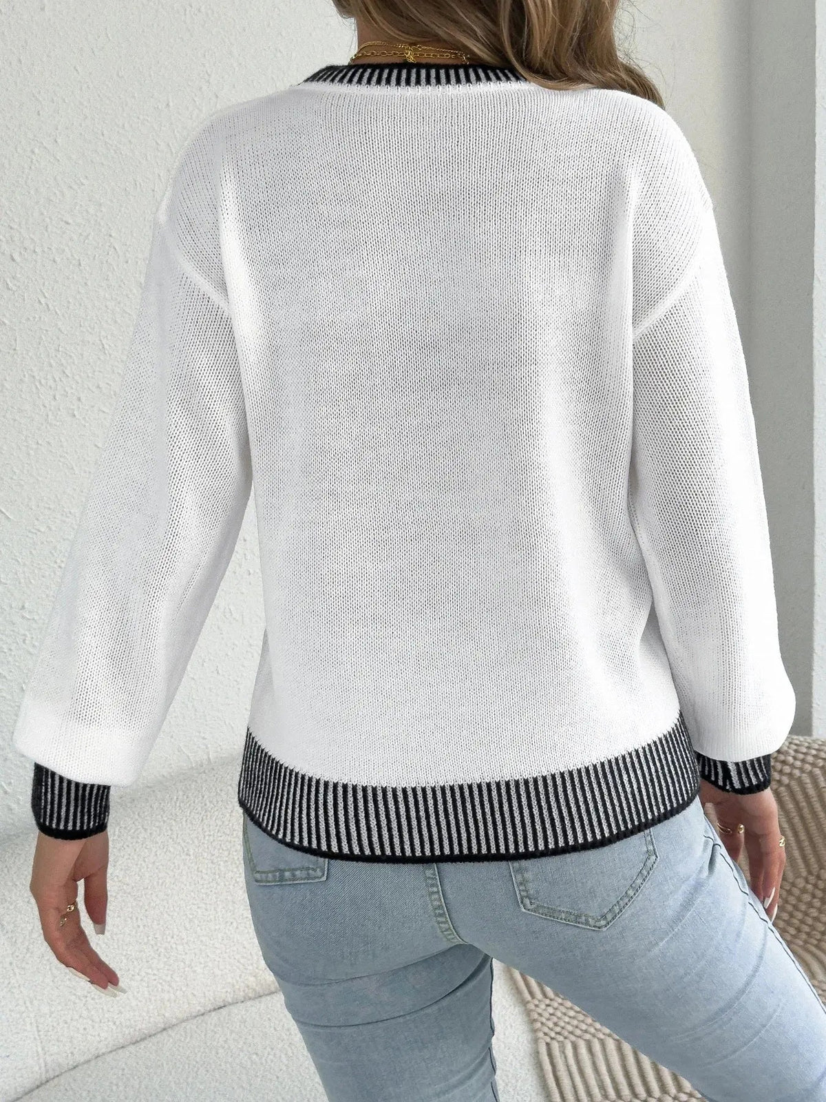 Chic Striped Color Block Knitted Top with Pockets - Lantern Sleeve Style