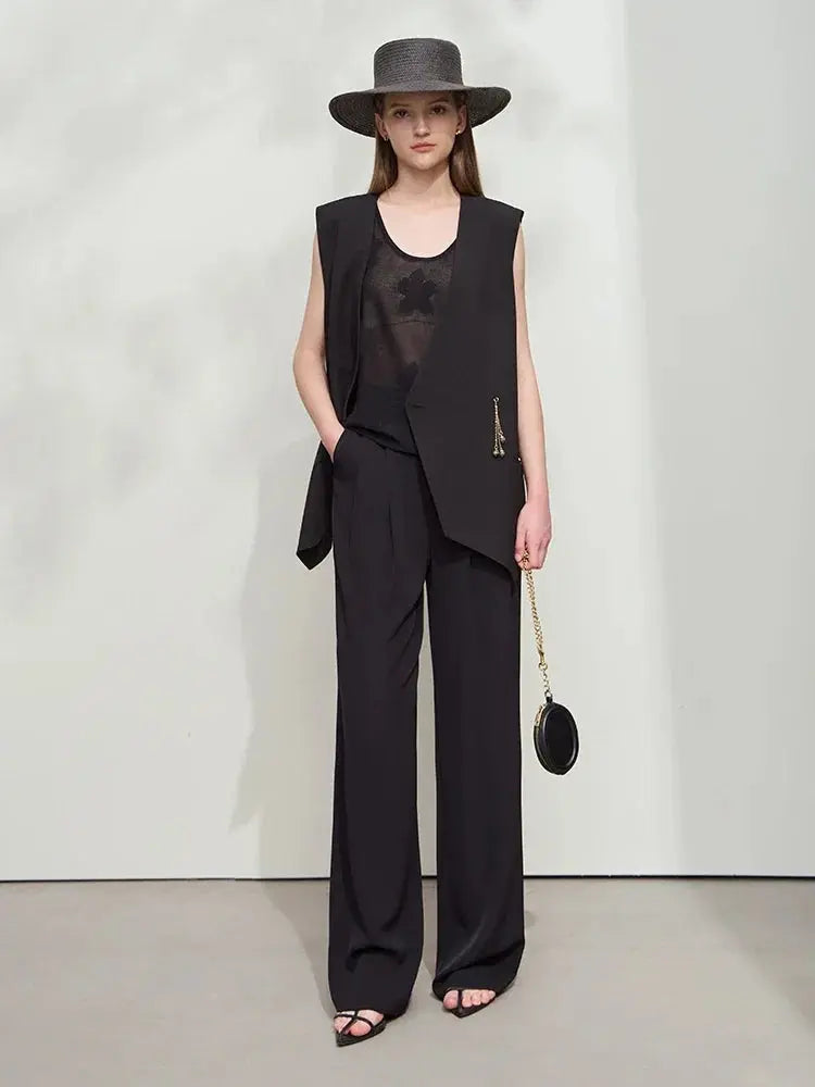 Women's Minimalist Sleeveless Mid-Length Vest