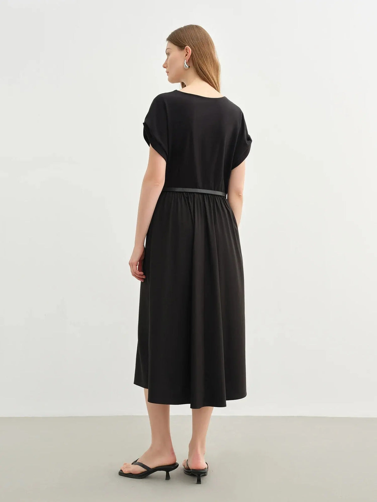 Elegant Plus-Size V-Neck Waist Dress