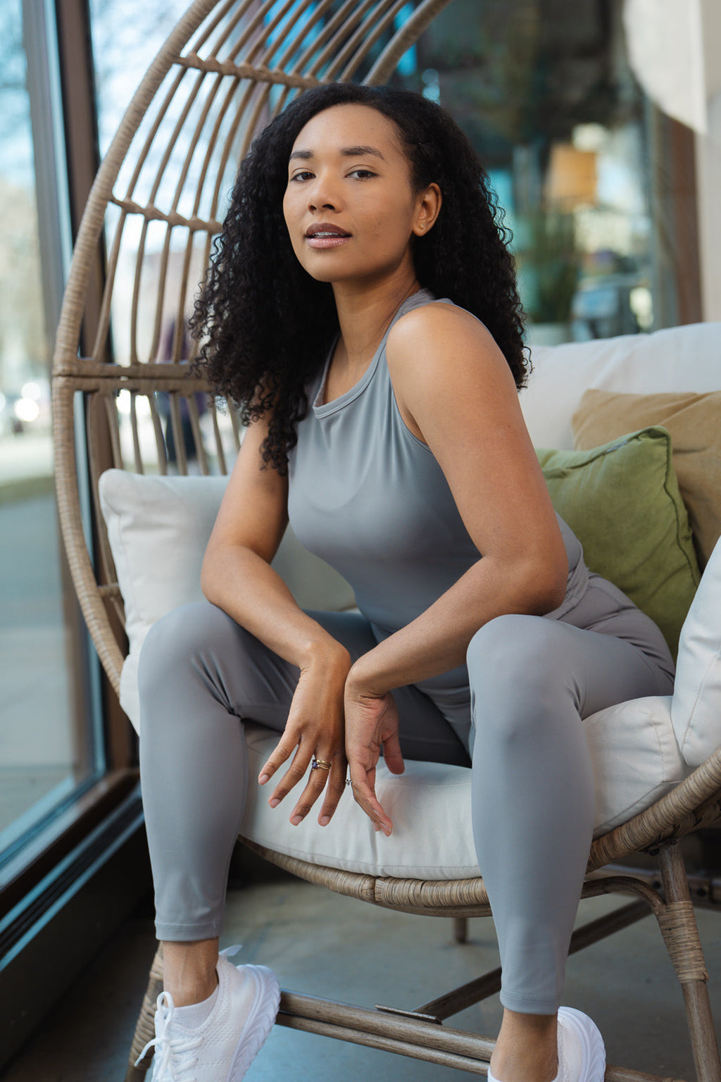 GRAVITY strength StayForm legging