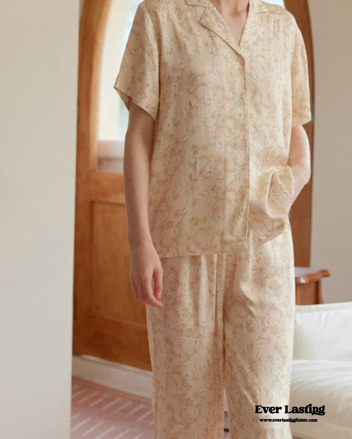 Pastoral Floral Short-Sleeve Long-Pants Pajama Set / Green