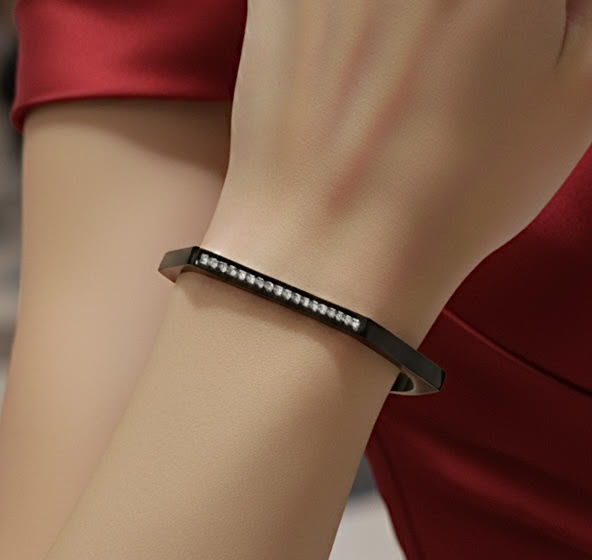 BG017B B.Tiff Black Edge Pave Hexagon Bangle Bracelet